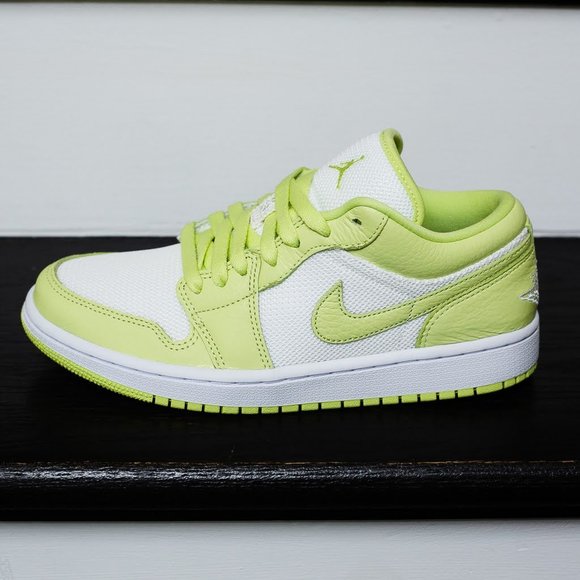 nike air jordan low limelight
